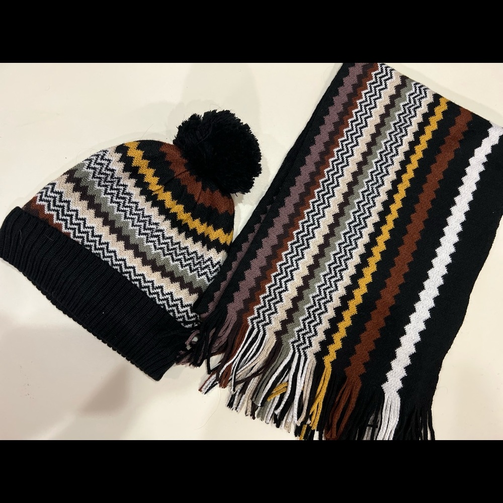 Target Missoni hat and scarf